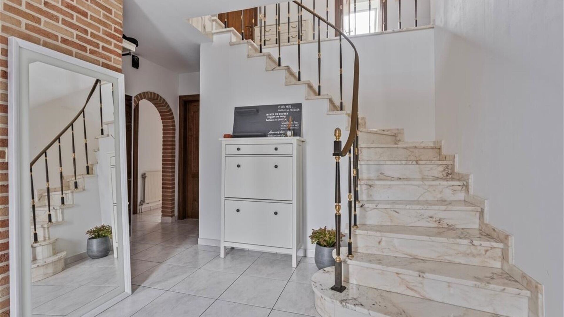 Villa for sale in EVERBERG