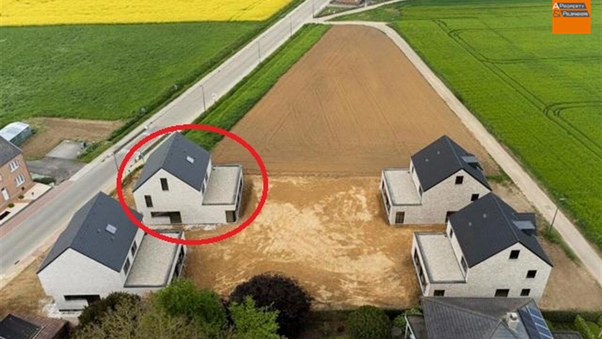 Villa for sale in MEERBEEK