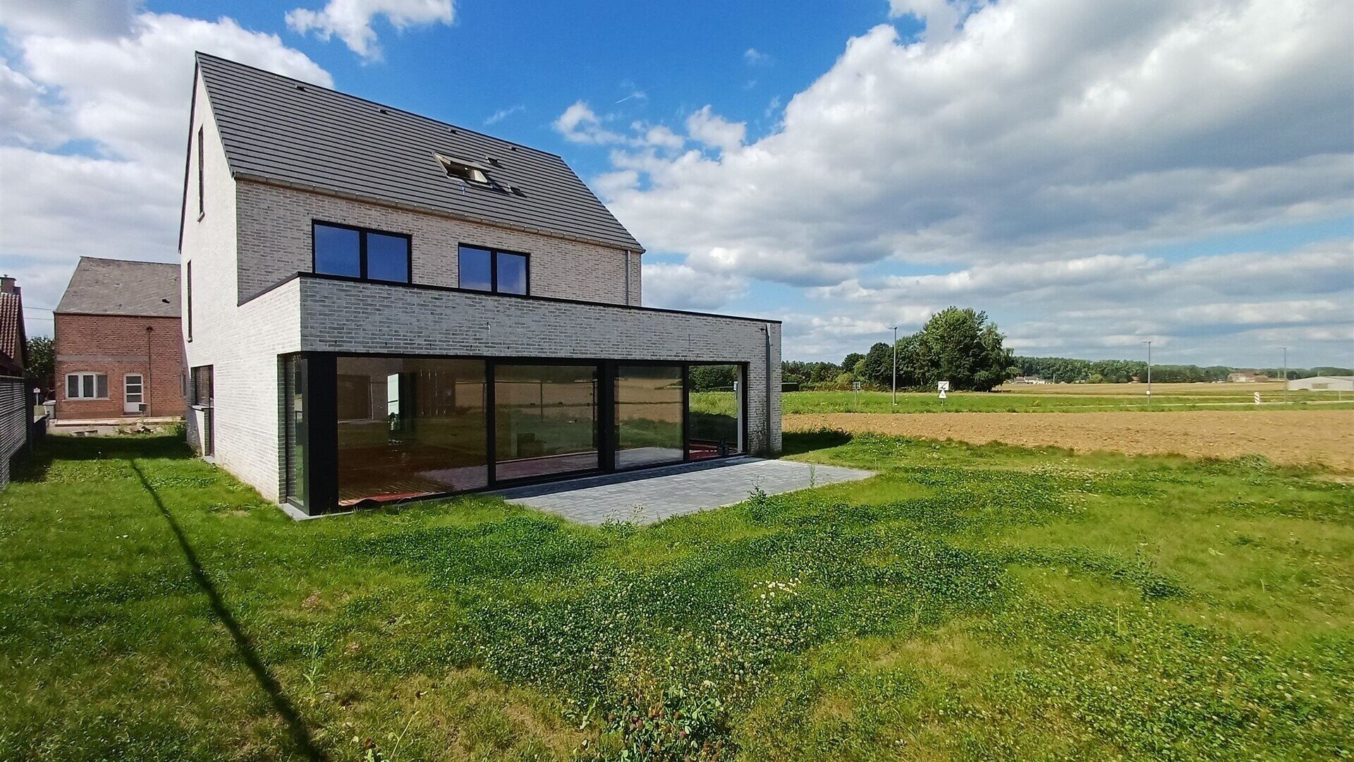 Villa for sale in MEERBEEK