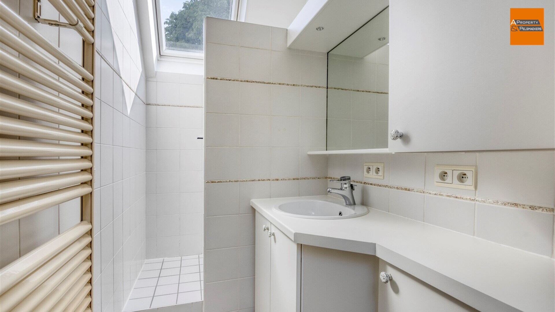 Villa for sale in NEERIJSE