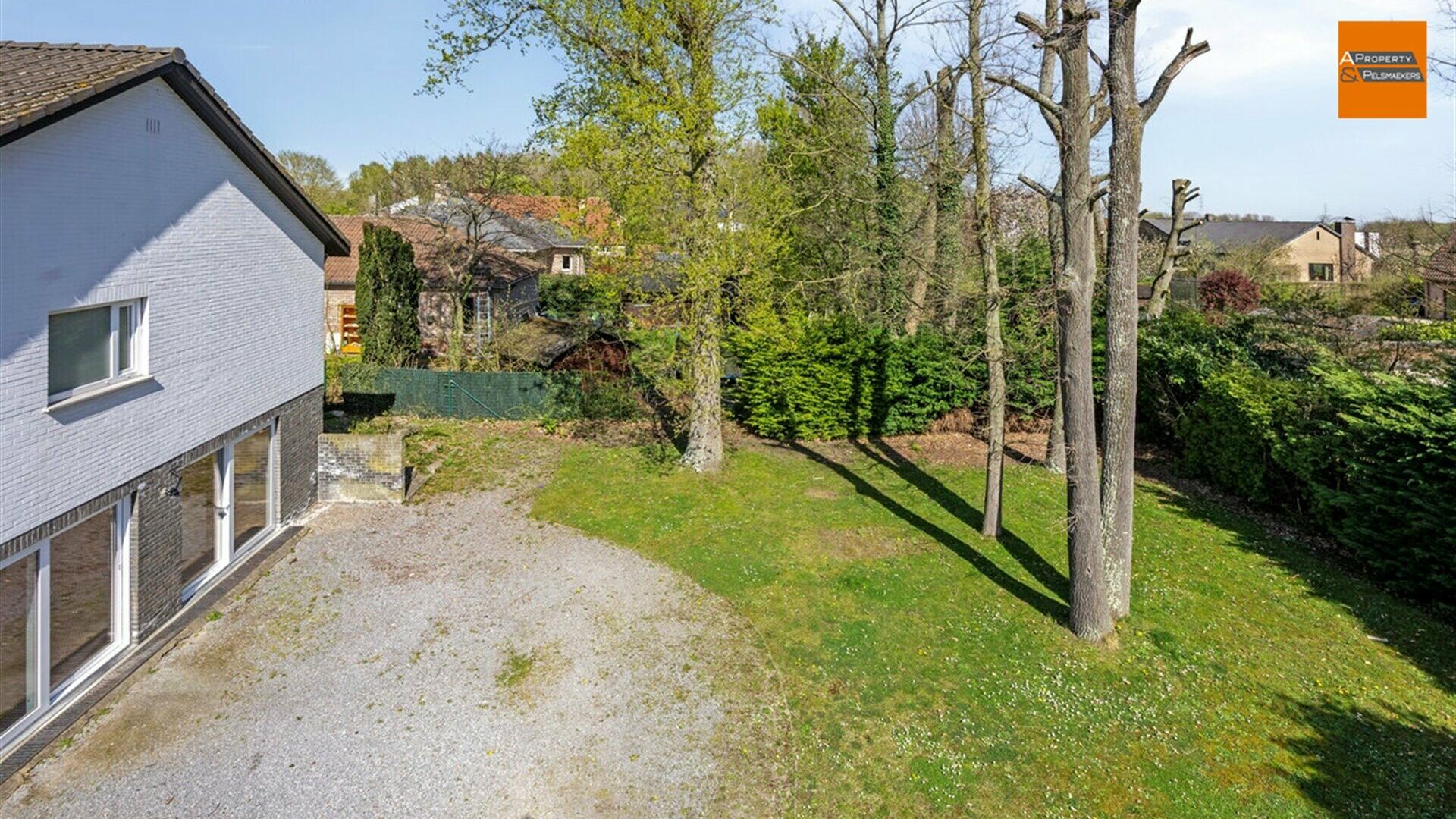 Villa te koop in KAMPENHOUT
