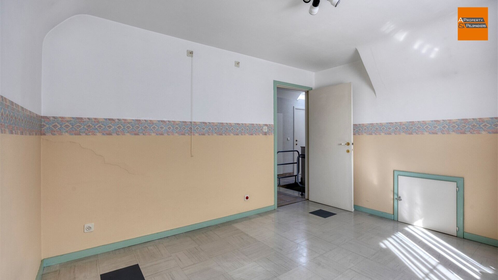 Villa te koop in NEERIJSE