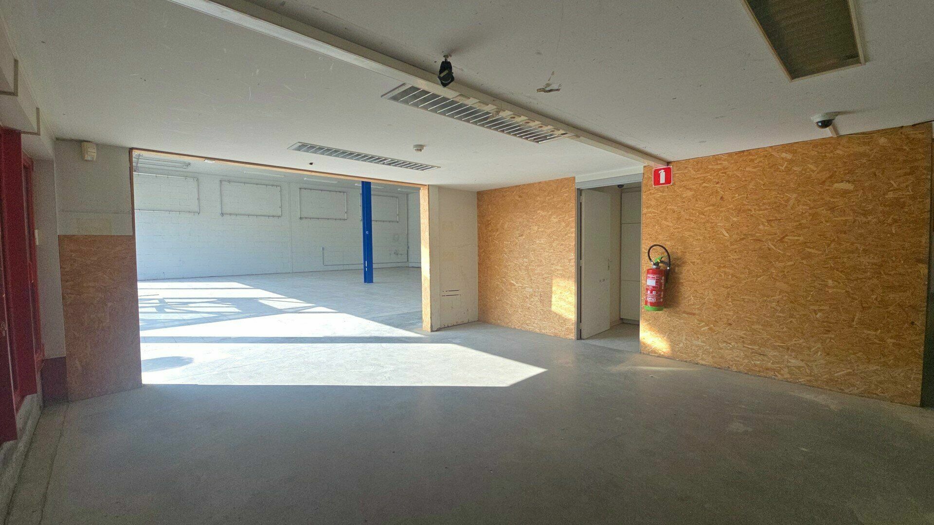 Warehouse for rent in HERENT