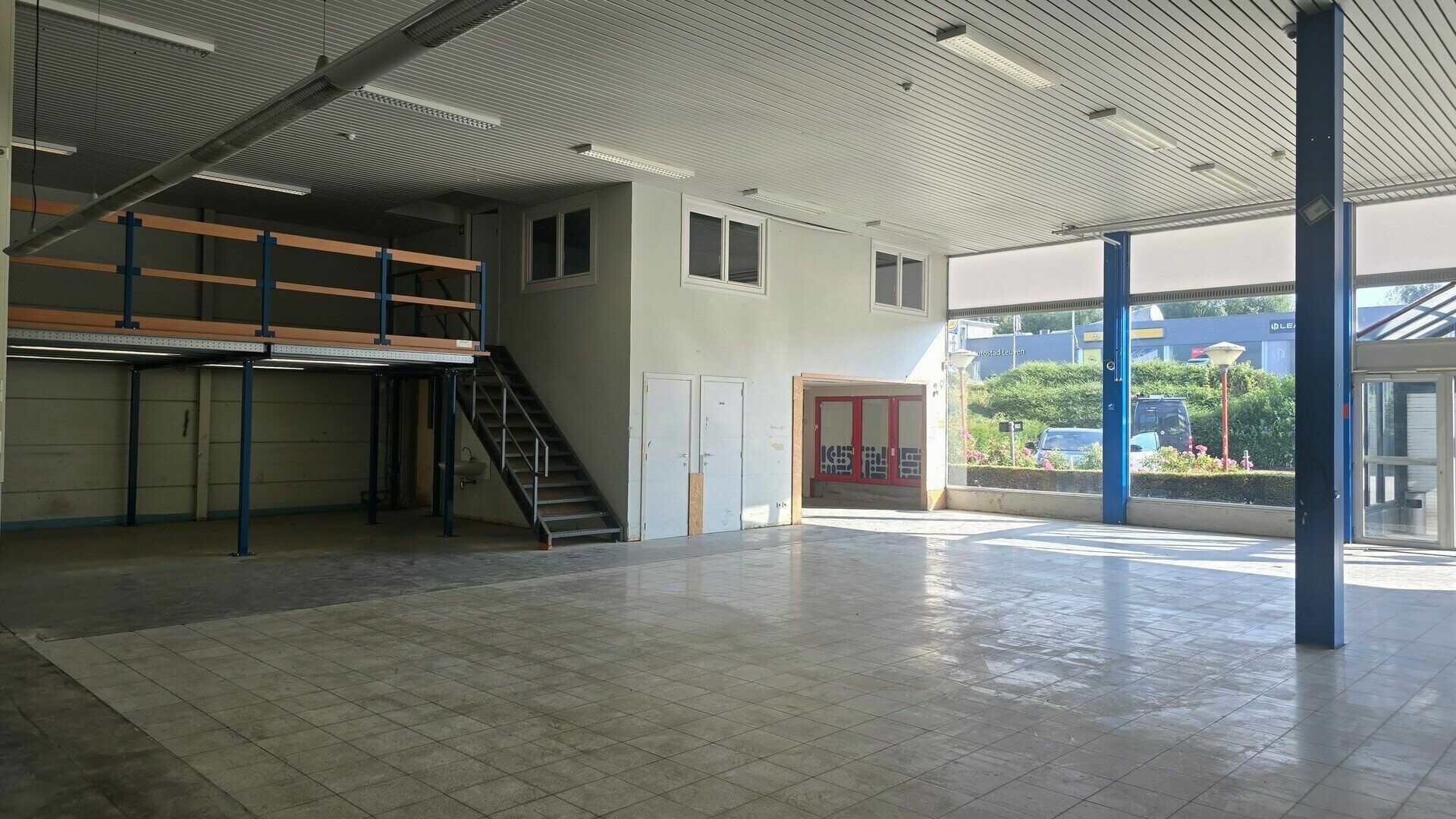 Warehouse for rent in HERENT
