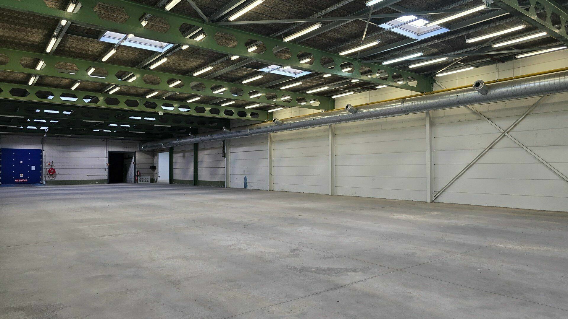 Warehouse for rent in HERENT
