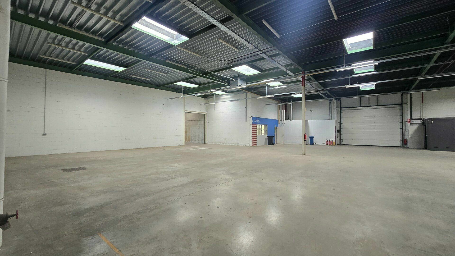 Warehouse for rent in HERENT