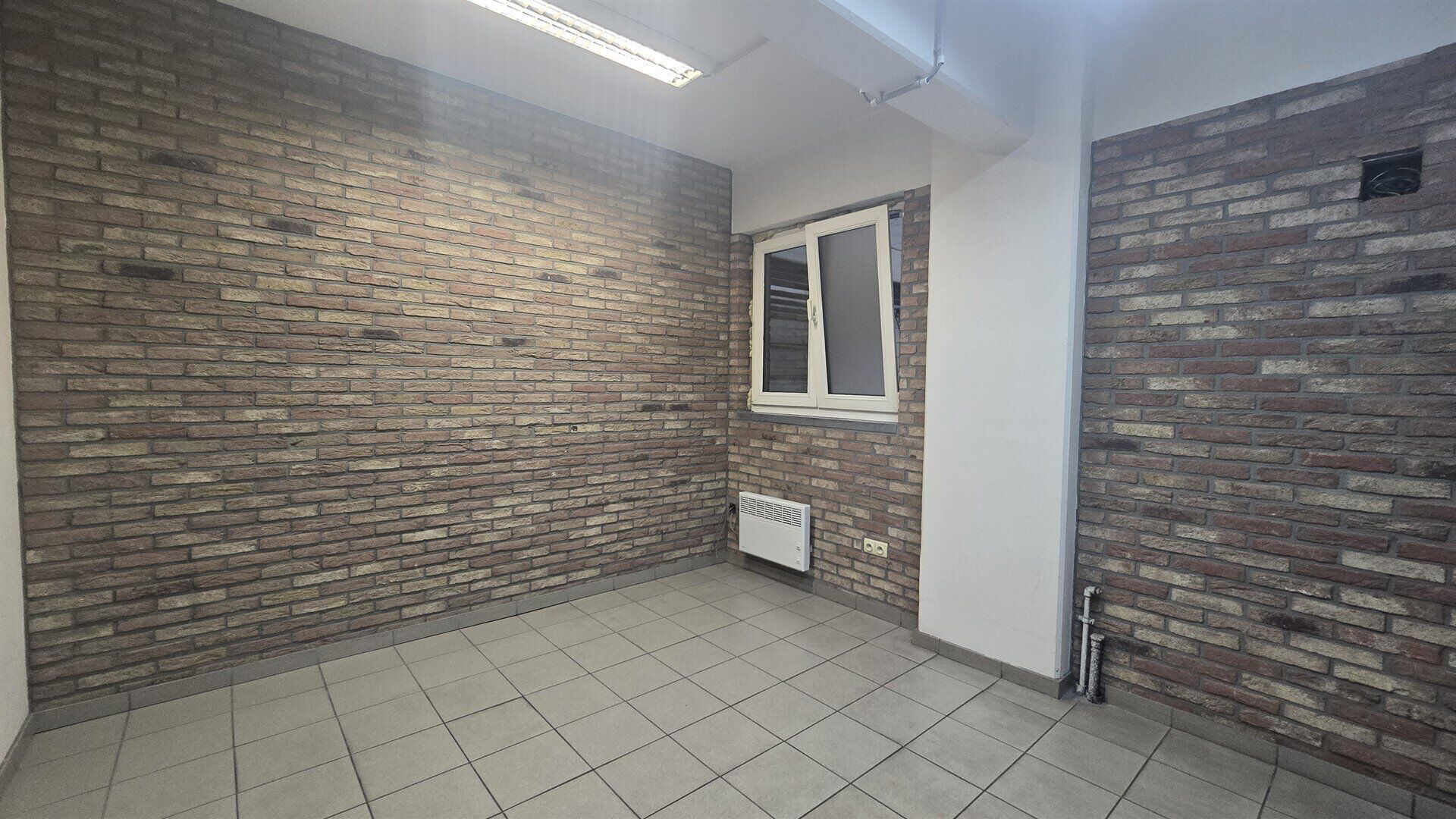 Warehouse for rent in BRUSSEL