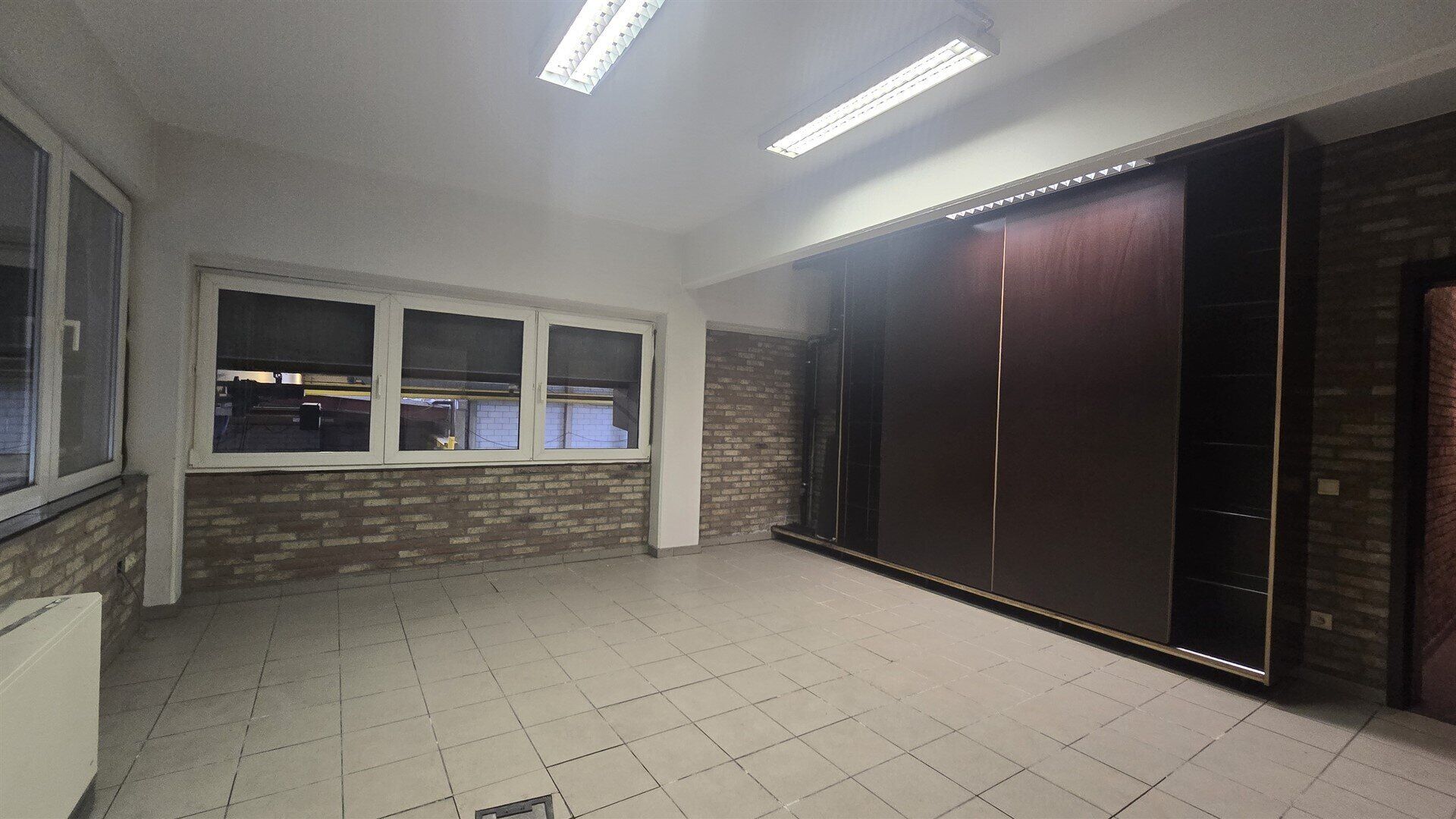 Warehouse for rent in BRUSSEL