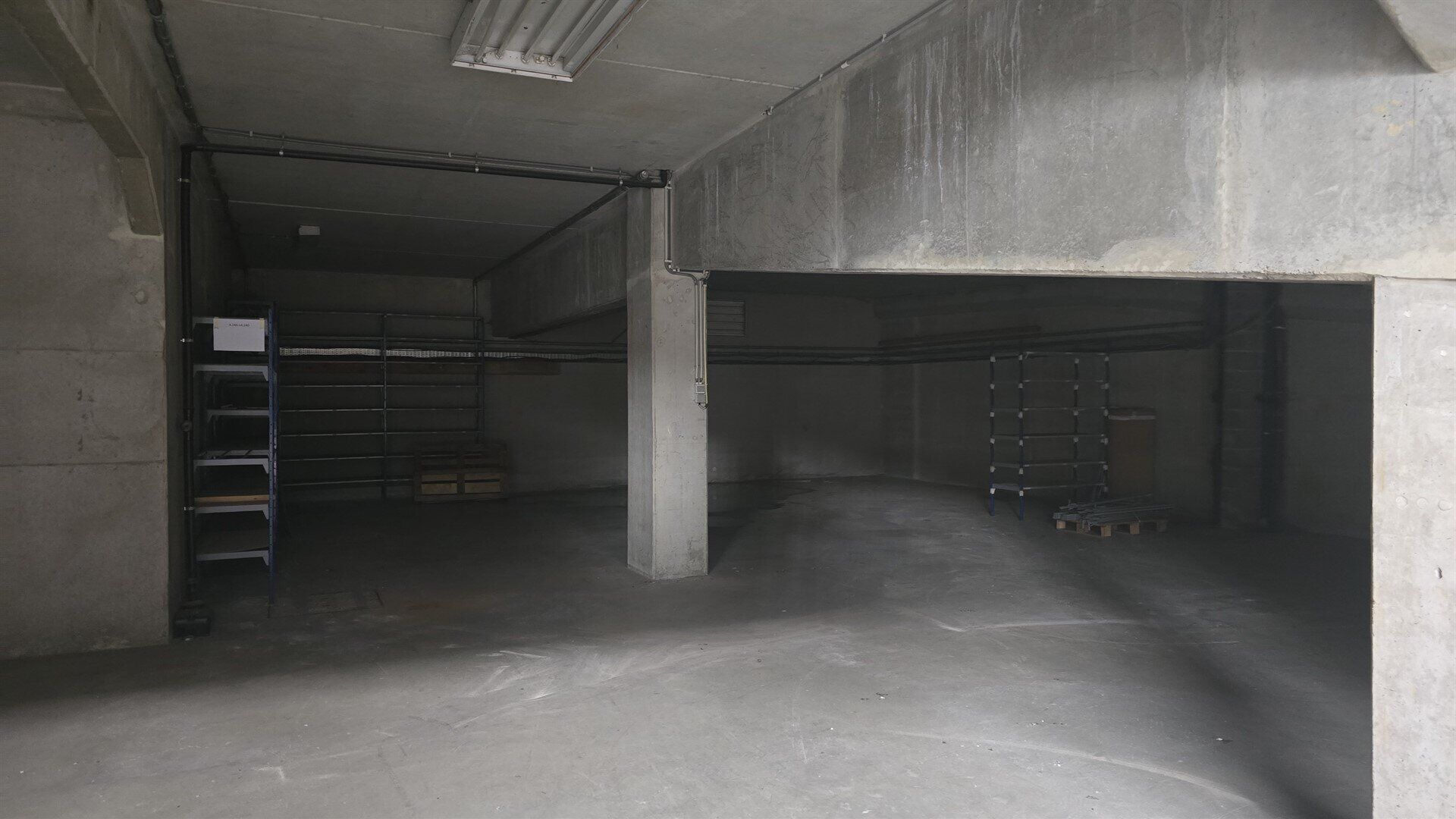 Warehouse for rent in BRUSSEL