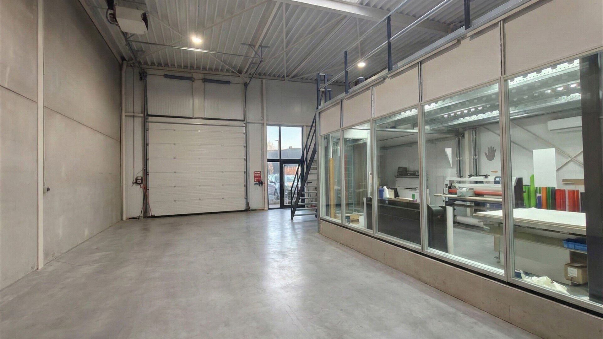 Warehouse for rent in MELSBROEK