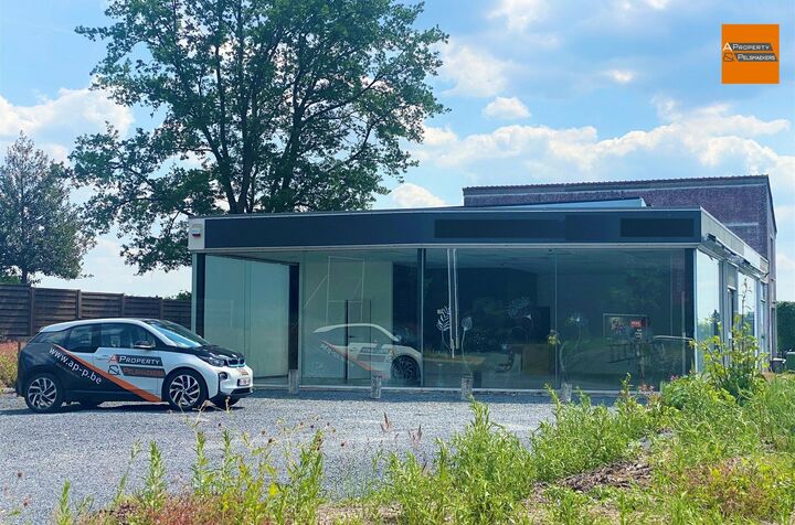 Commercieel gebouw te huur in HEVERLEE