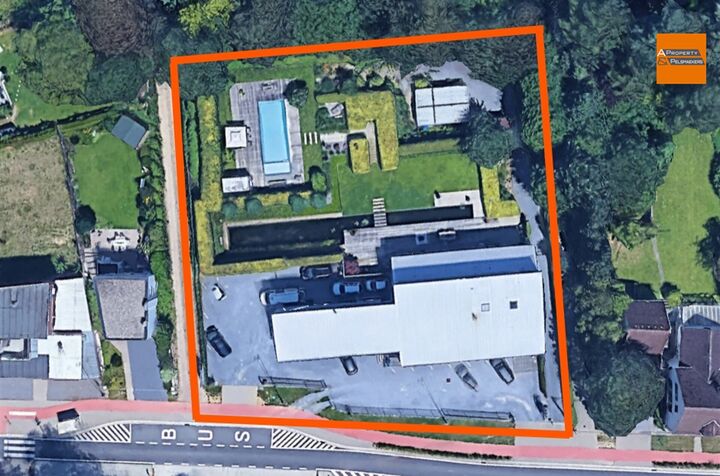 Commercieel gebouw te koop in WINKSELE