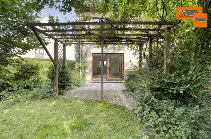 Ground floor for sale in SINT-STEVENS-WOLUWE