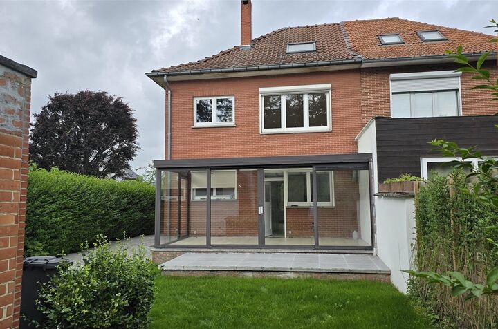 Maison à louer à SINT-STEVENS-WOLUWE