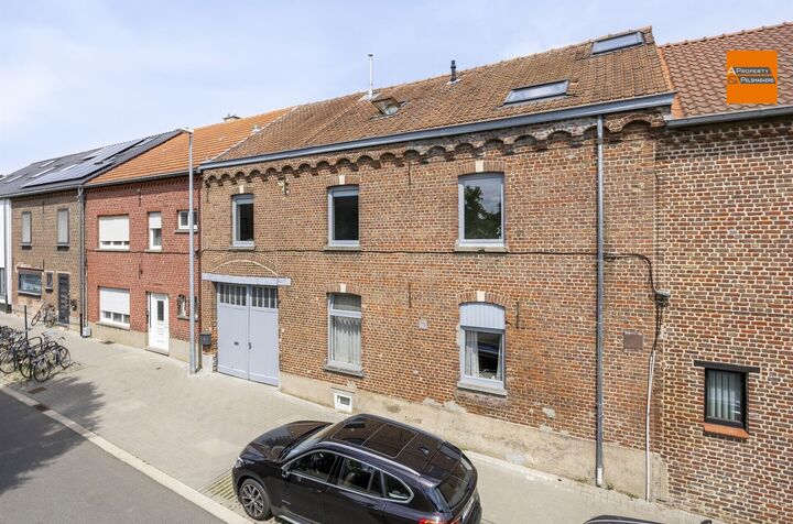 Opbrengsteigendom te koop in HEVERLEE