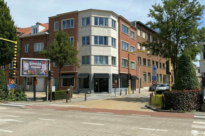 Opbrengsteigendom te koop in KRAAINEM