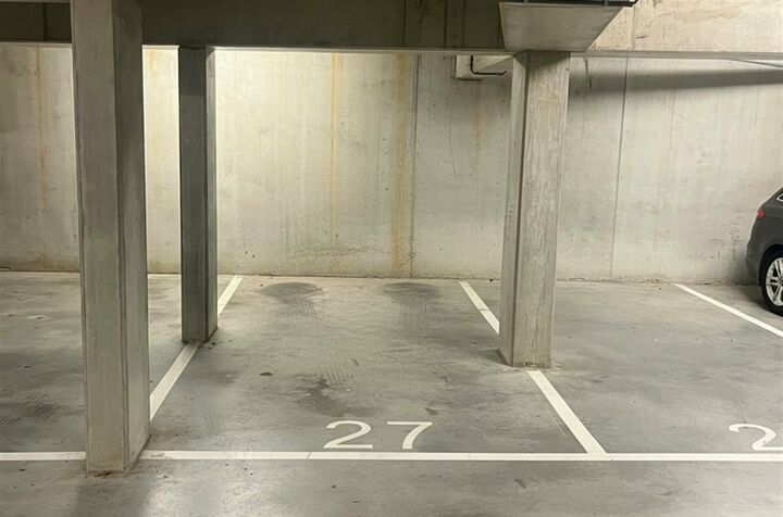 Parking - Binnenstaanplaats te koop in KORTENBERG