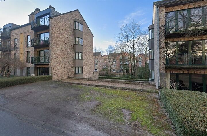 Parking - Buitenstaanplaats te koop in LEUVEN