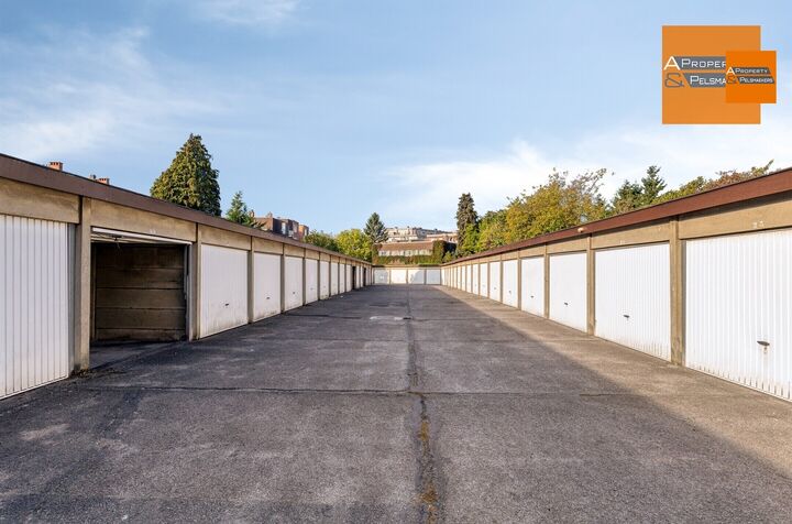 Parking - gesloten garagebox te koop in ANDERLECHT