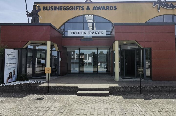 Retail space for sale in HERENT
