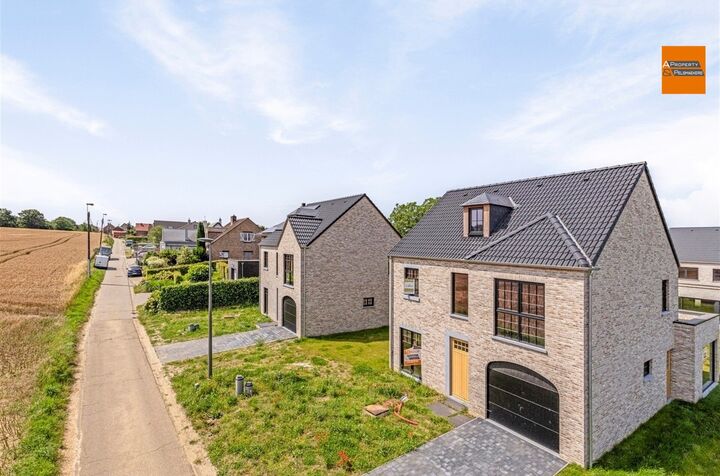 Villa for sale in MEERBEEK
