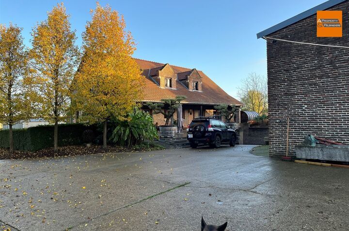 Villa te koop in WEBBEKOM